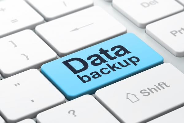 Backup dữ liệu là gì? Tại sao cần backup dữ liệu thường xuyên cho website?